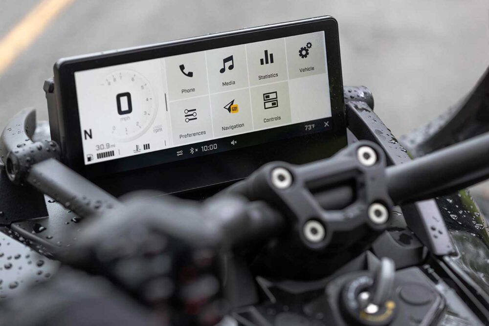 Win Can-Am Spyder F3-S + 500 Instant Prizes - Image 4